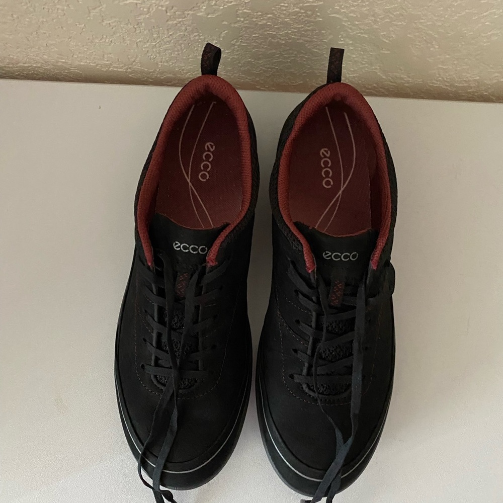 ECCO Women’s Suede Brown Black Walking Shoes Size 38